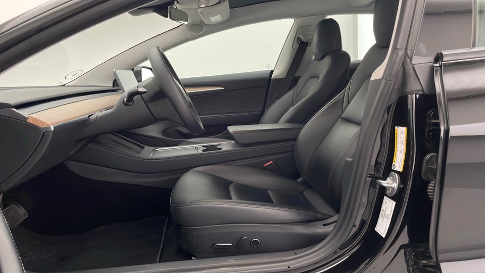 Tesla Model 3 Long Range AWD 4d