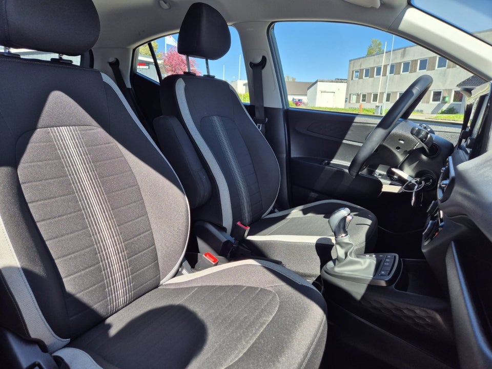 Hyundai i10 1,0 MPi Advanced AMT 5d