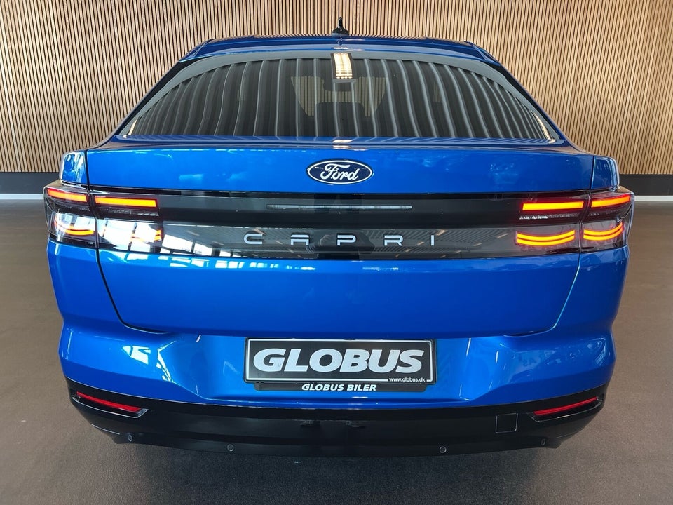 Ford Capri 77 Select Extended Range 5d