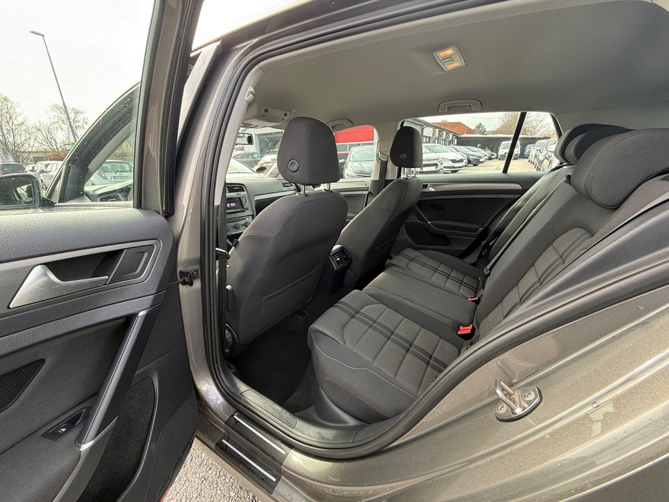 VW Golf VII 1,4 TSi 122 Comfortline BMT 5d