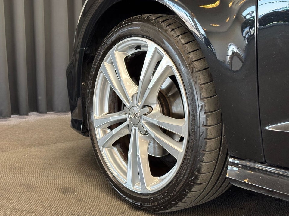 Audi A3 35 TFSi Sport Limited Sportback S-tr. 5d