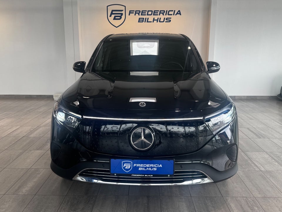 Mercedes EQB250+ 7prs 5d