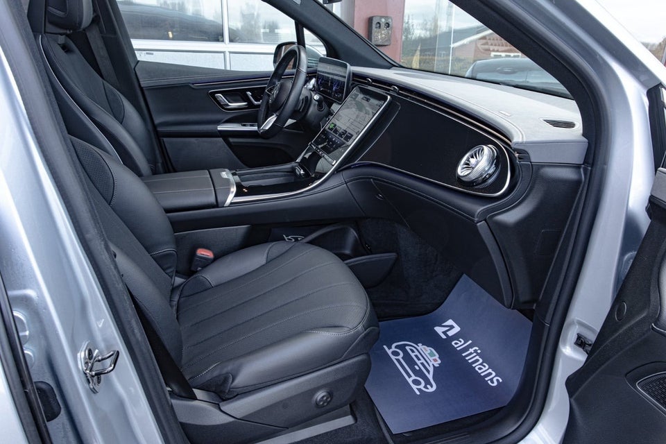 Mercedes EQE300 SUV 5d