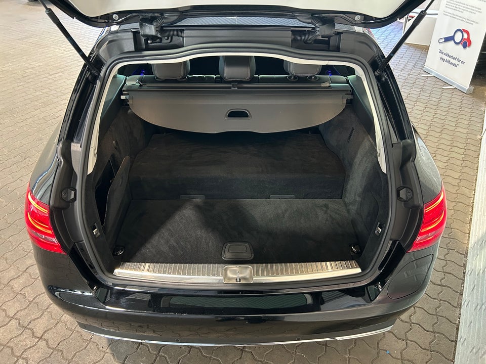 Mercedes C300 e 2,0 Avantgarde stc. aut. 5d