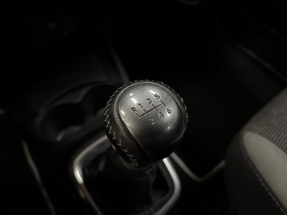 Toyota Yaris 1,5 VVT-iE T3 Y20 5d