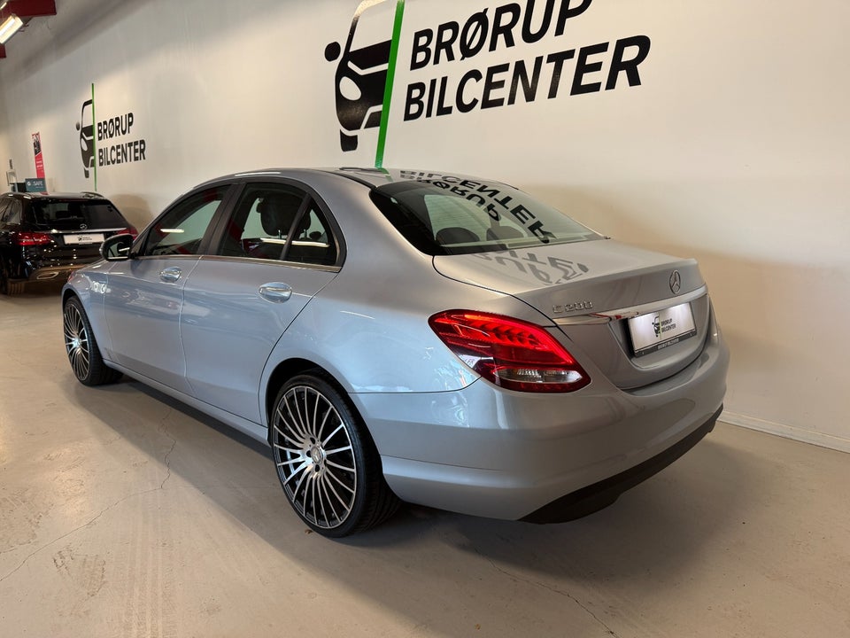 Mercedes C200 2,0 aut. 4d