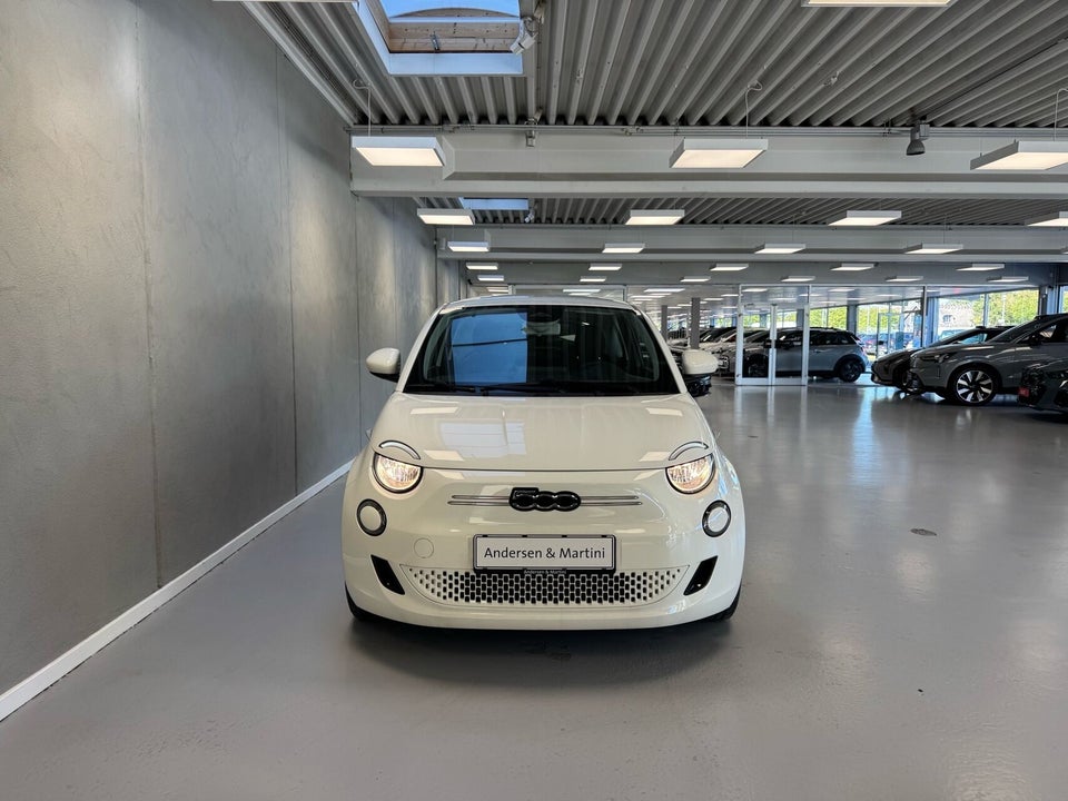 Fiat 500e 42 Icon 3d