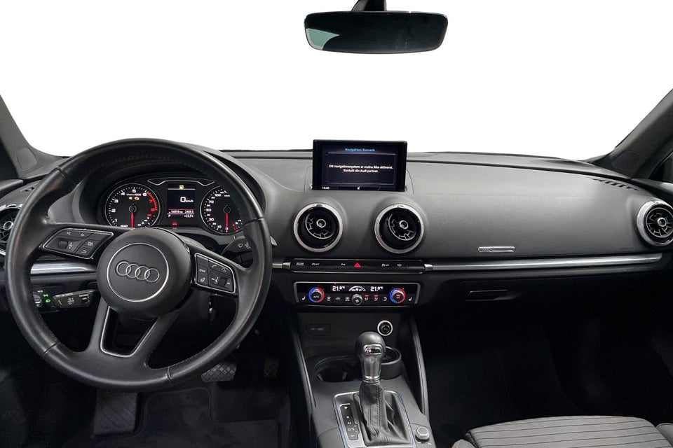 Audi A3 35 TFSi Sport Limited Sportback S-tr. 5d