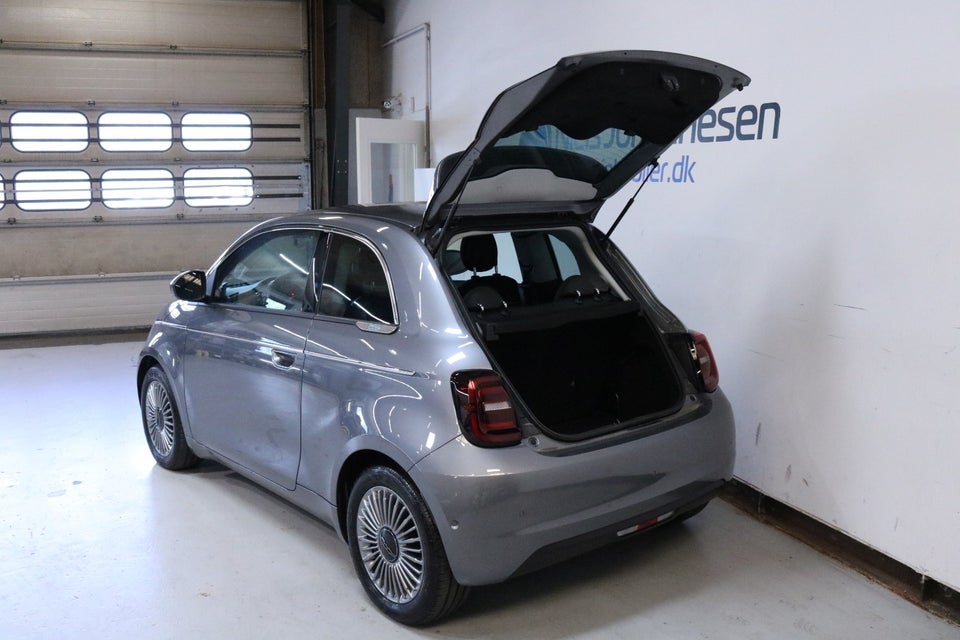 Fiat 500e 42 Icon 3+1 4d