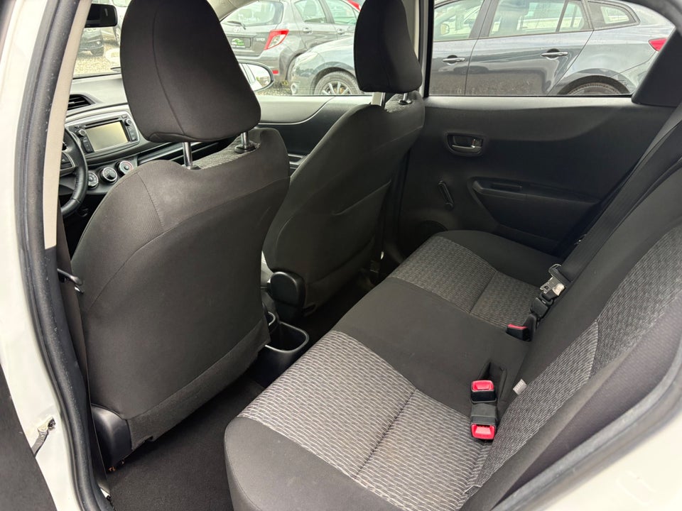 Toyota Yaris 1,3 VVT-i T2 Touch 5d