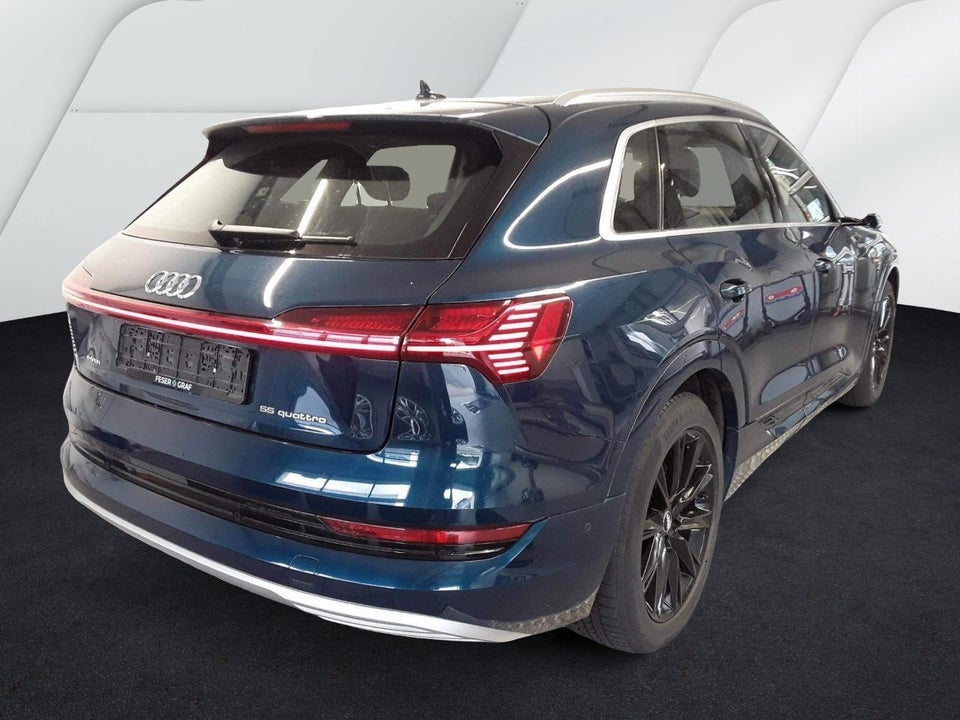 Audi e-tron 55 Advanced quattro 5d