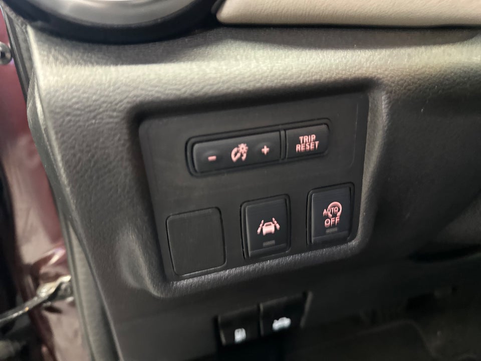 Nissan Micra 0,9 IG-T 90 Tekna 5d