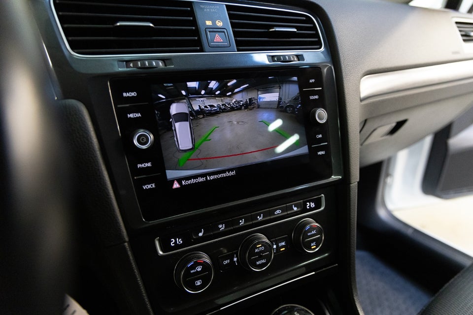 VW Golf VII 1,0 TSi 110 Comfortline Variant 5d