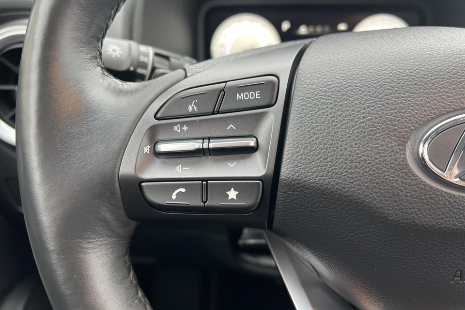 Hyundai Kona 39 EV Select 5d