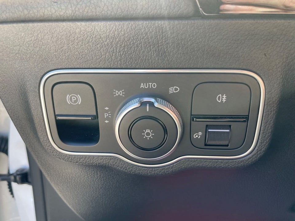 Mercedes EQA250+ Electric Art 5d