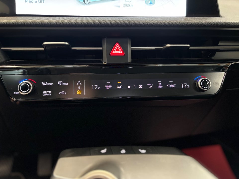 Kia EV6 77 Long Range 5d