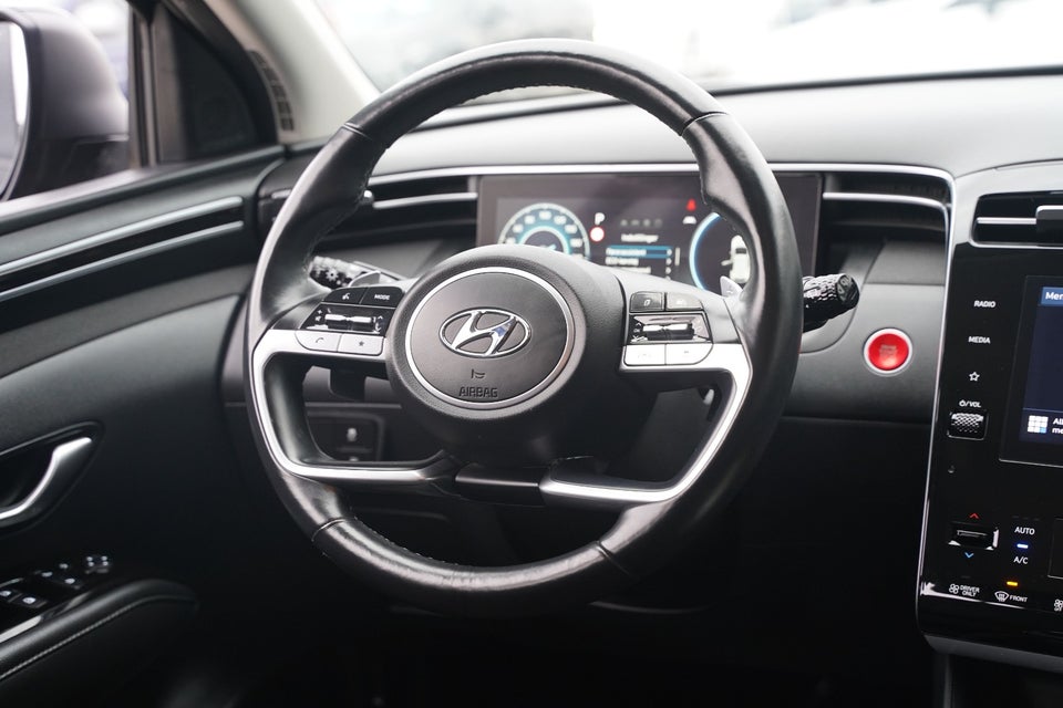 Hyundai Tucson 1,6 PHEV Essential aut. 4WD 5d