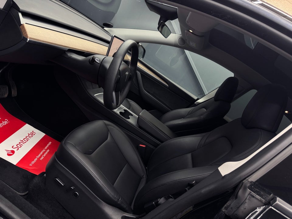Tesla Model Y RWD 5d
