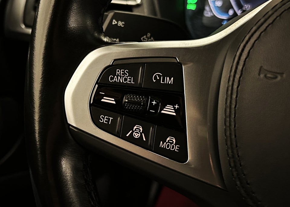 BMW iX3 Charged 5d