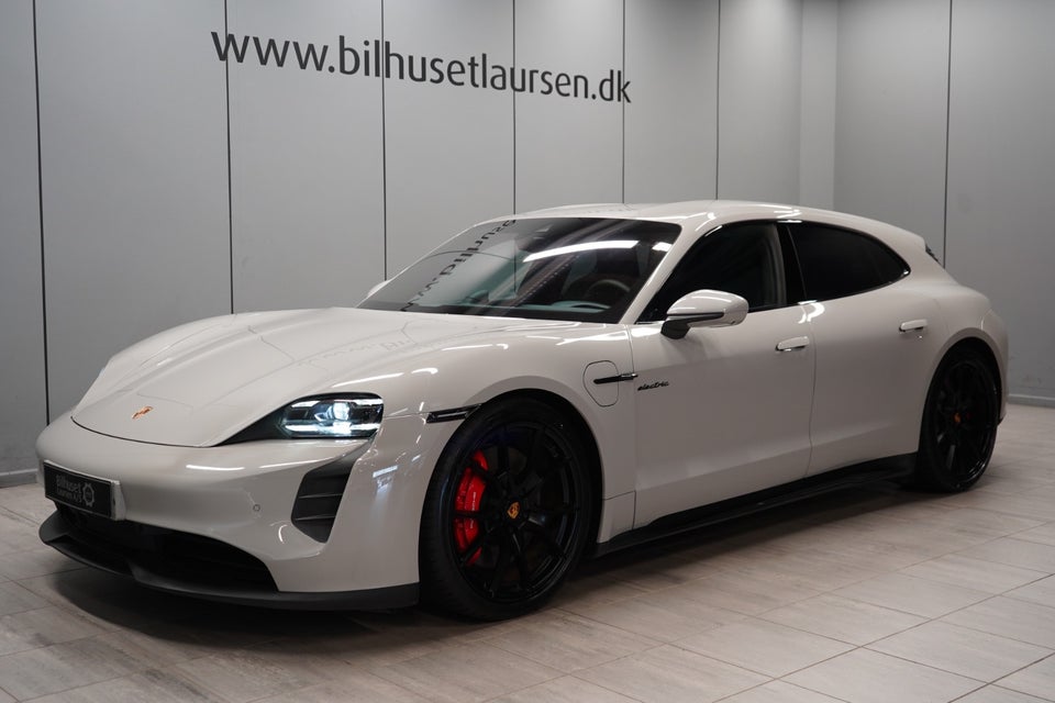 Porsche Taycan GTS Performance+ Sport Turismo 5d