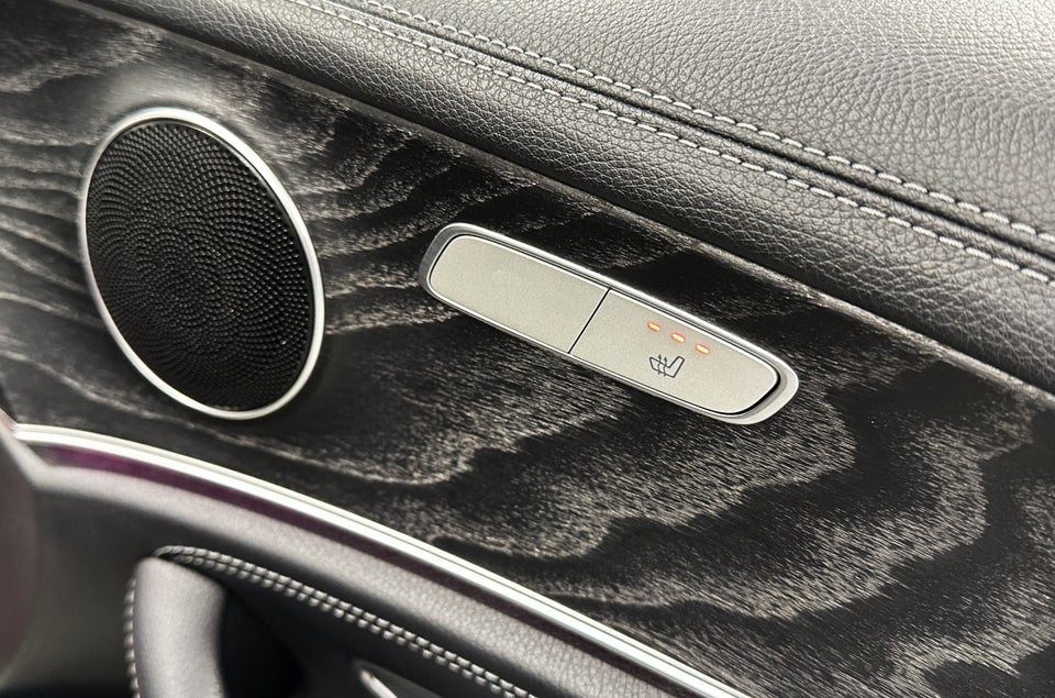 Mercedes E220 d 2,0 AMG Line stc. aut. 5d