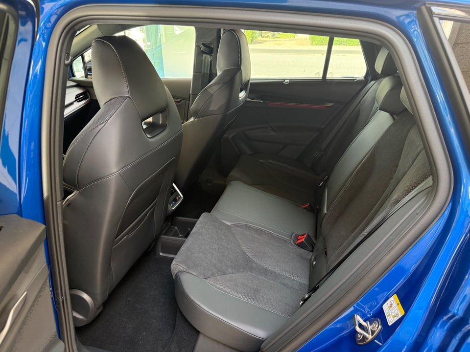 Skoda Elroq 85x iV Sportline Maxx 5d