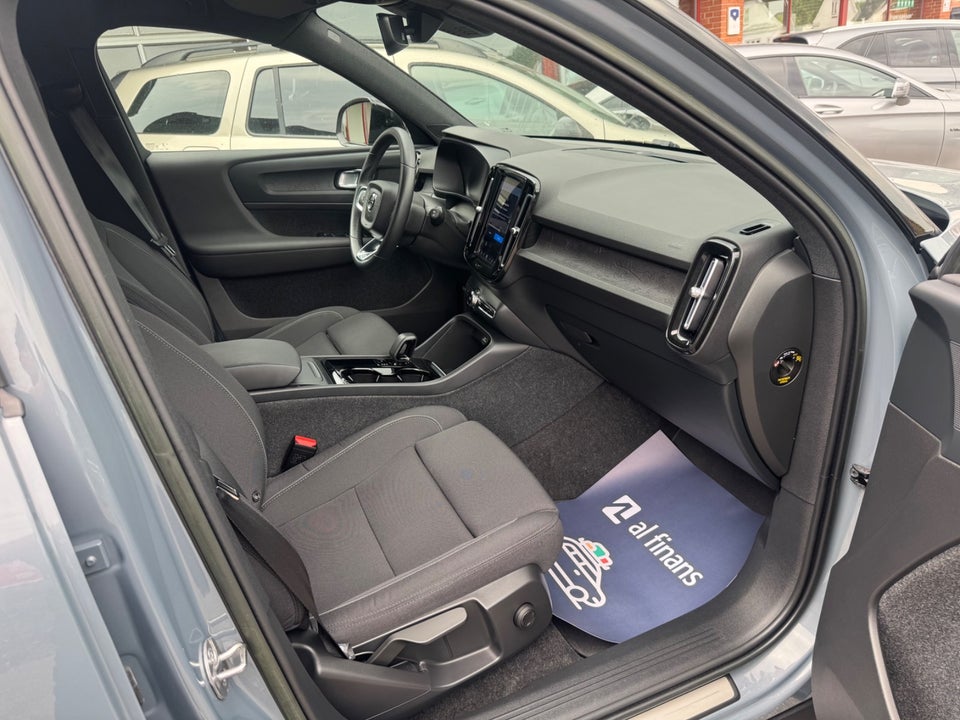 Volvo XC40 P6 ReCharge Core 5d