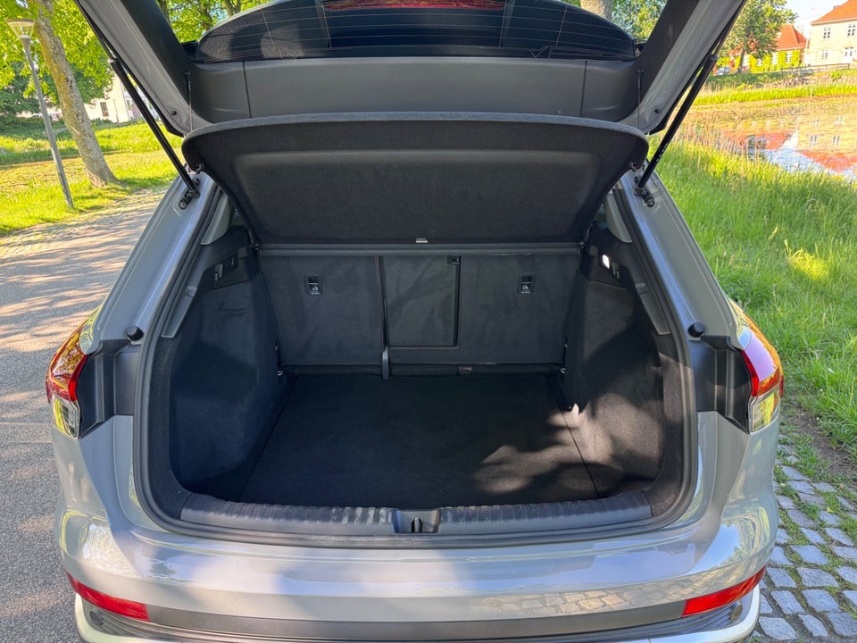 Audi Q4 e-tron 35 S-line 5d