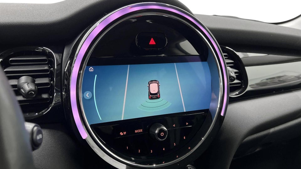 MINI Cooper SE Essential 3d