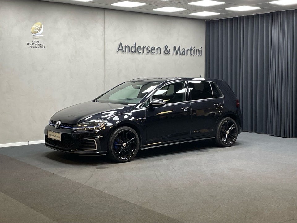 VW Golf VII 1,4 GTE DSG 5d