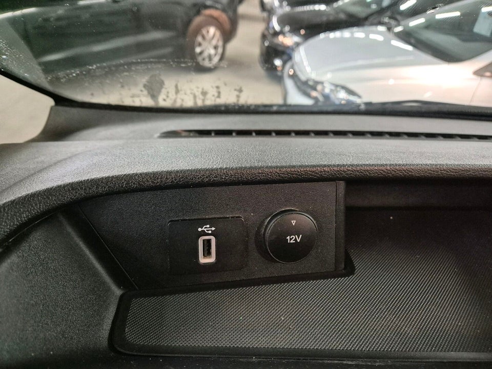 Ford Transit Custom 300L 2,0 TDCi 170 Limited aut.