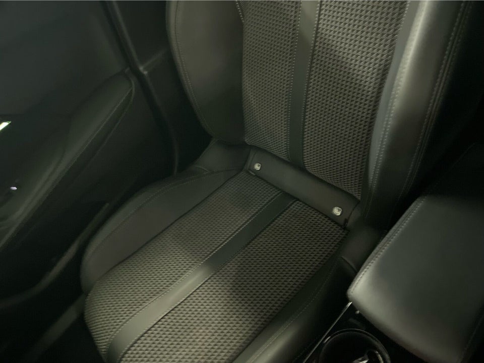 Peugeot 2008 1,2 PureTech 130 GT EAT8 5d