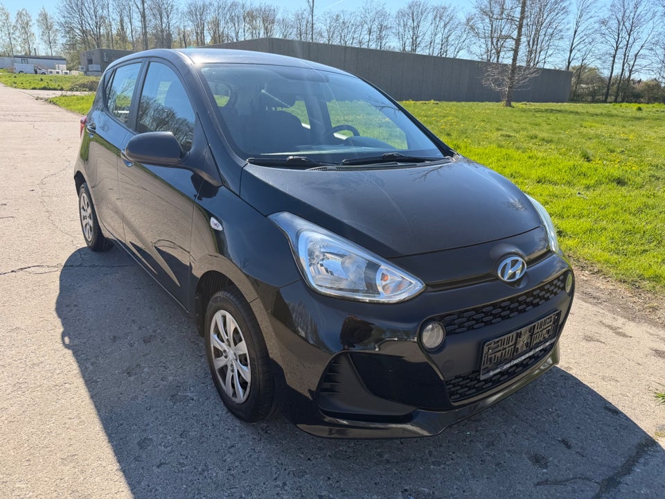 Hyundai i10 1,0 Touch 5d