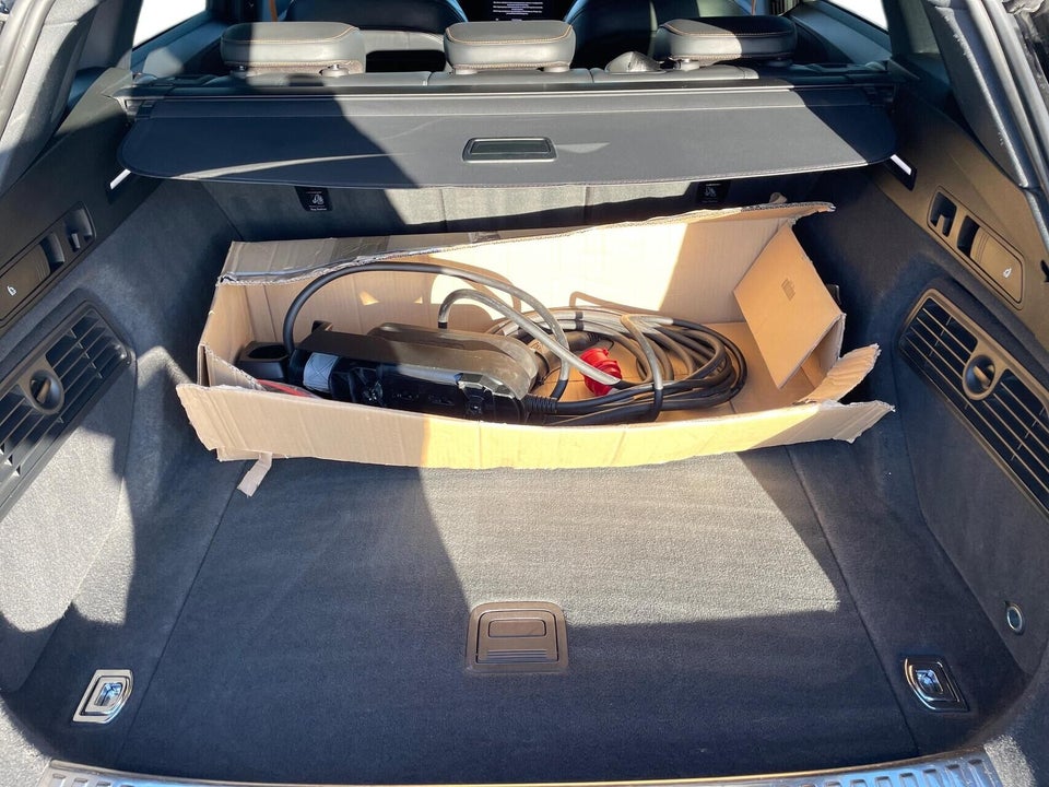 Audi e-tron 55 Black Edition S-line quattro 5d