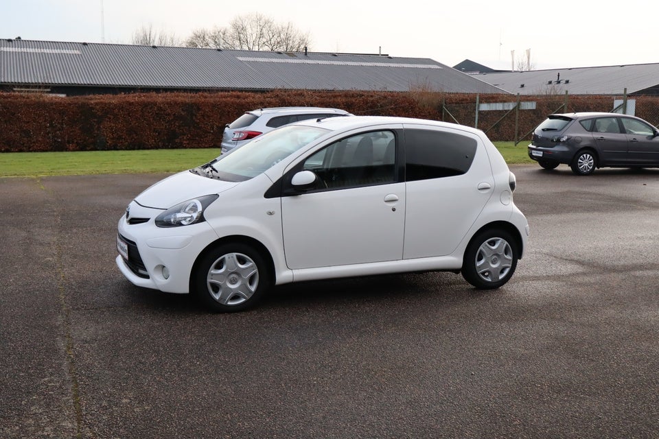 Toyota Aygo 1,0 VVT-i T2 Air Connect 5d