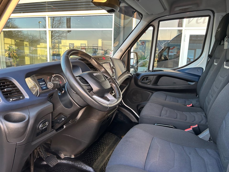 Iveco Daily 3,0 35S21 12m³ Van AG8