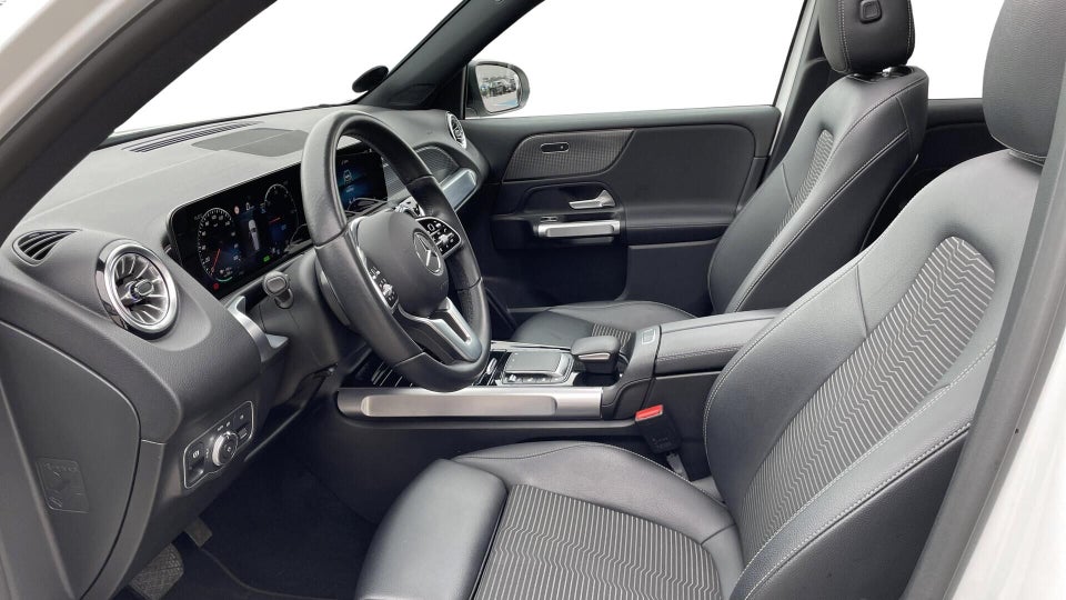 Mercedes EQB250 5d
