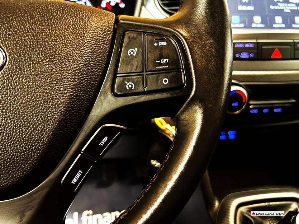 Hyundai i10 1,0 Spring Komfort 5d