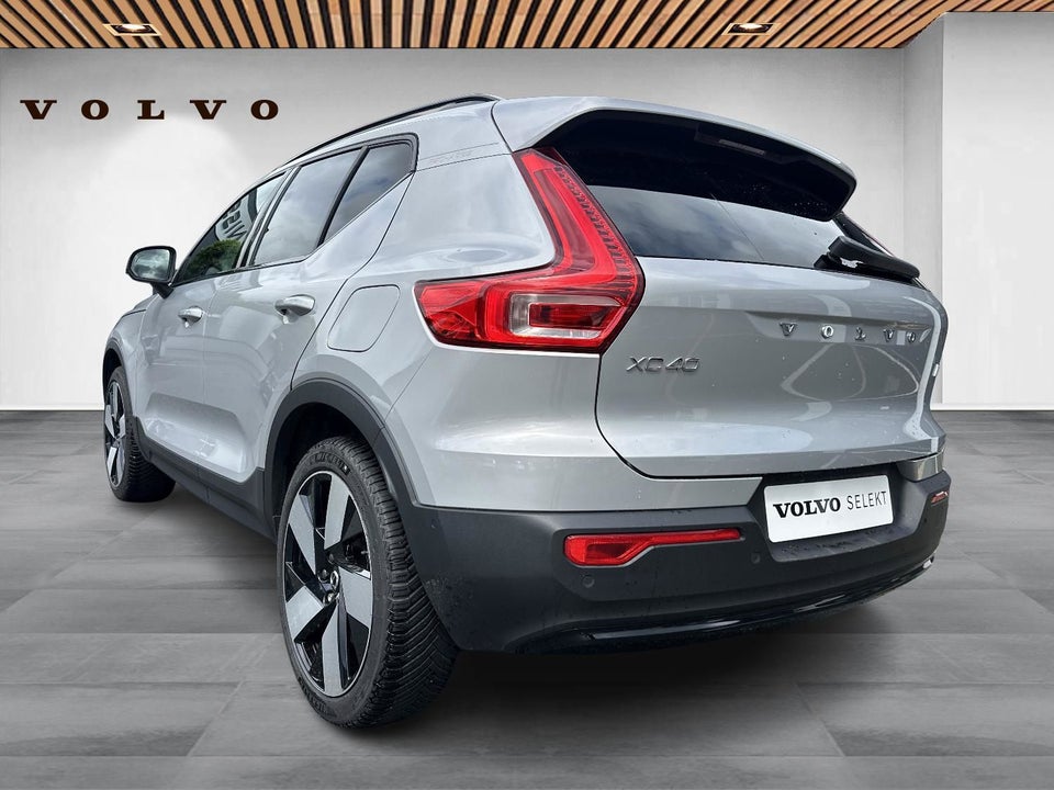 Volvo XC40 ReCharge Twin Ultimate 5d