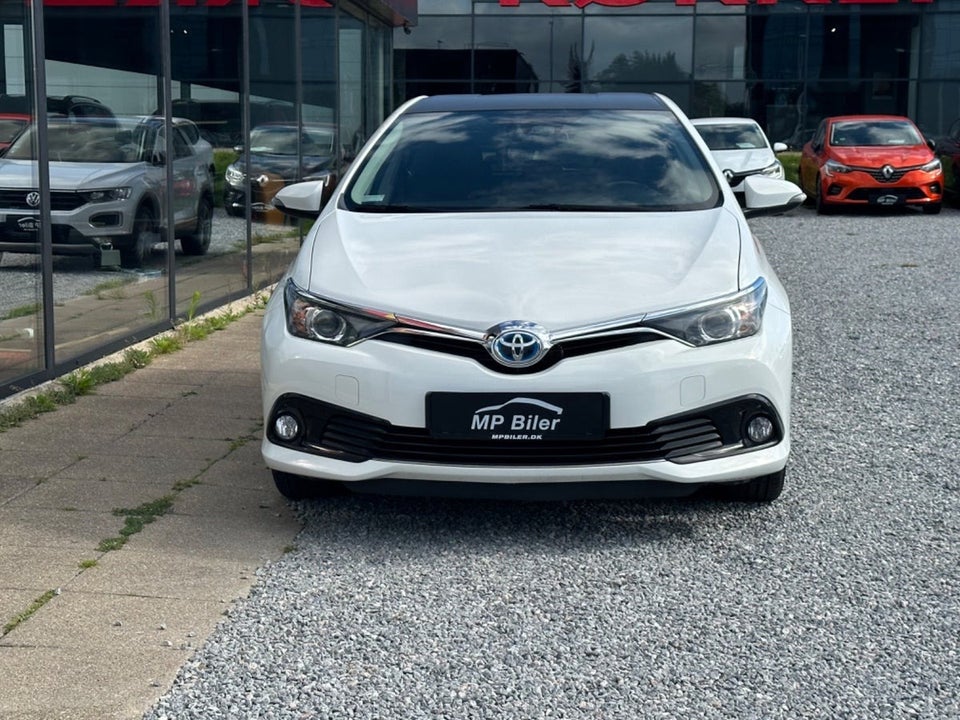 Toyota Auris 1,8 Hybrid H2 Comfort CVT 5d