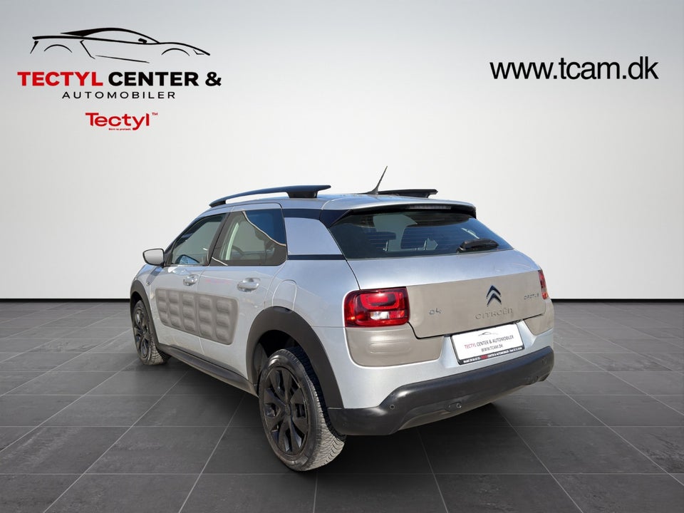 Citroën C4 Cactus 1,2 PureTech 110 Shine 5d