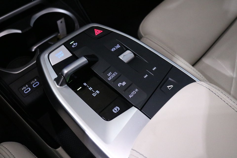 BMW iX1 eDrive20 M-Sport 5d