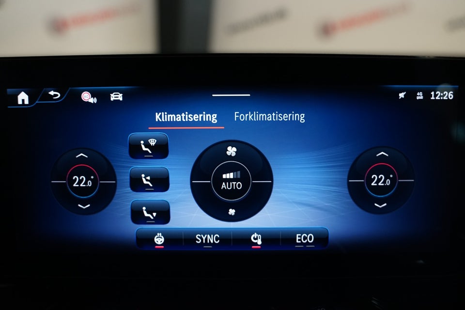 Mercedes EQB300 Progressive Advance Plus 4Matic 5d