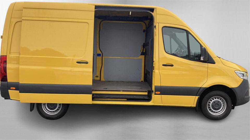 Mercedes Sprinter 317 2,0 CDi A2 Kassevogn aut. RWD