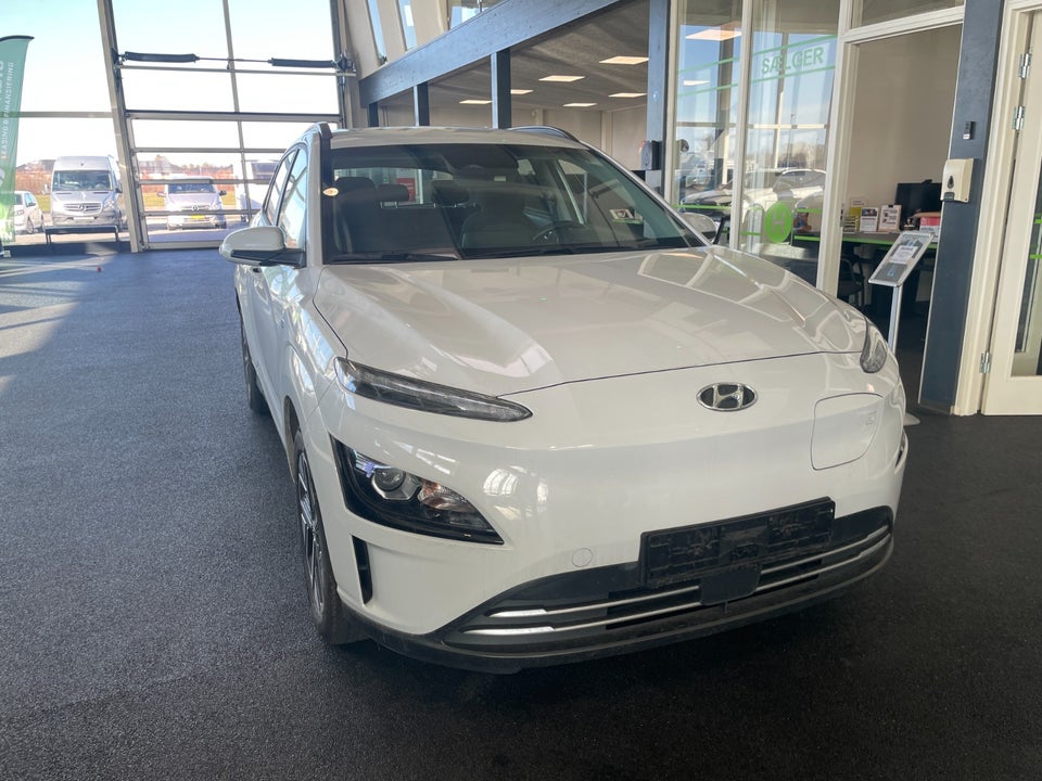 Hyundai Kona 39 EV Select 5d
