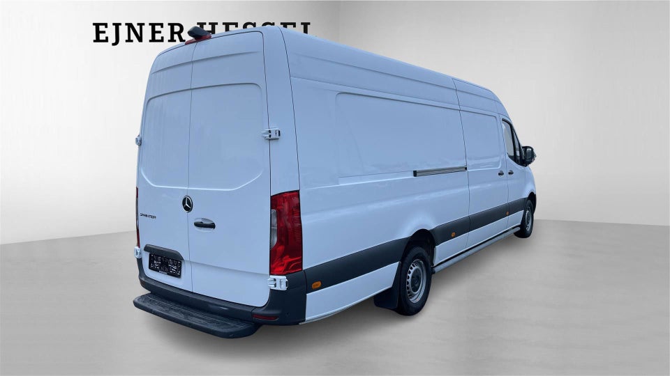 Mercedes Sprinter 317 2,0 CDi A4 Kassevogn aut. RWD