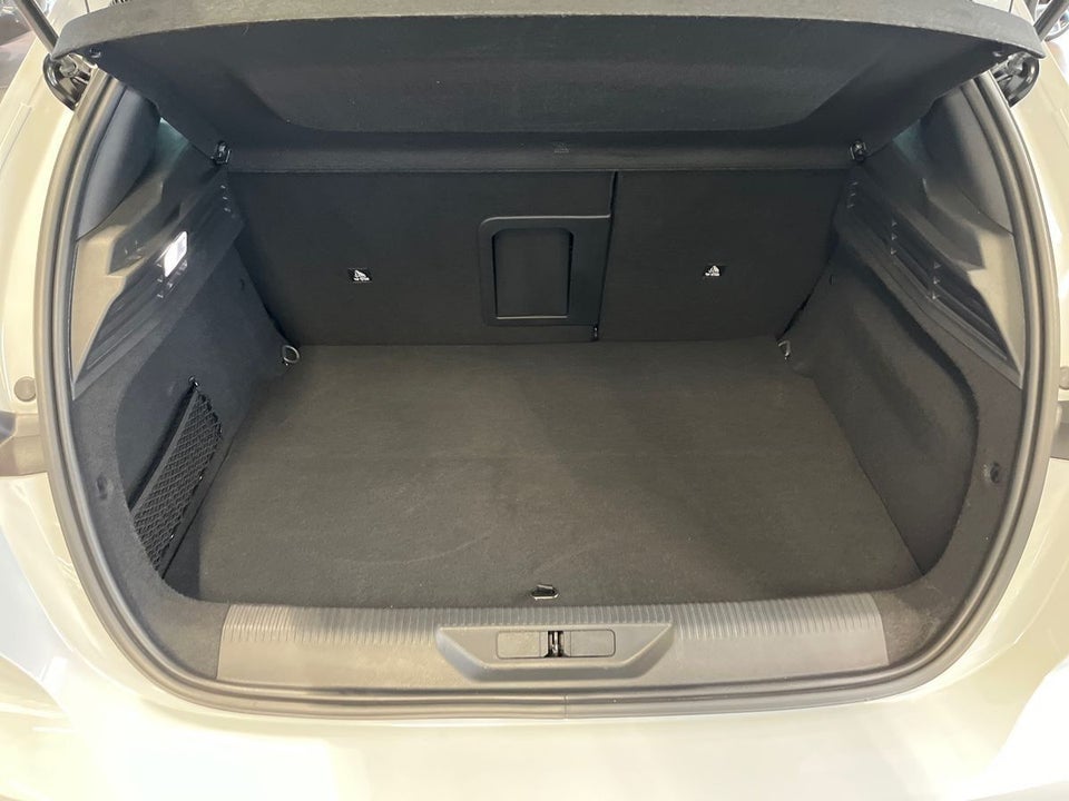 Peugeot e-308 54 GT 5d