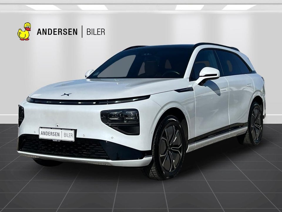 Xpeng G9 Standard Range 5d