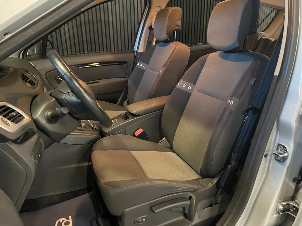 Renault Grand Scenic III 1,5 dCi 110 Dynamique 7prs 5d