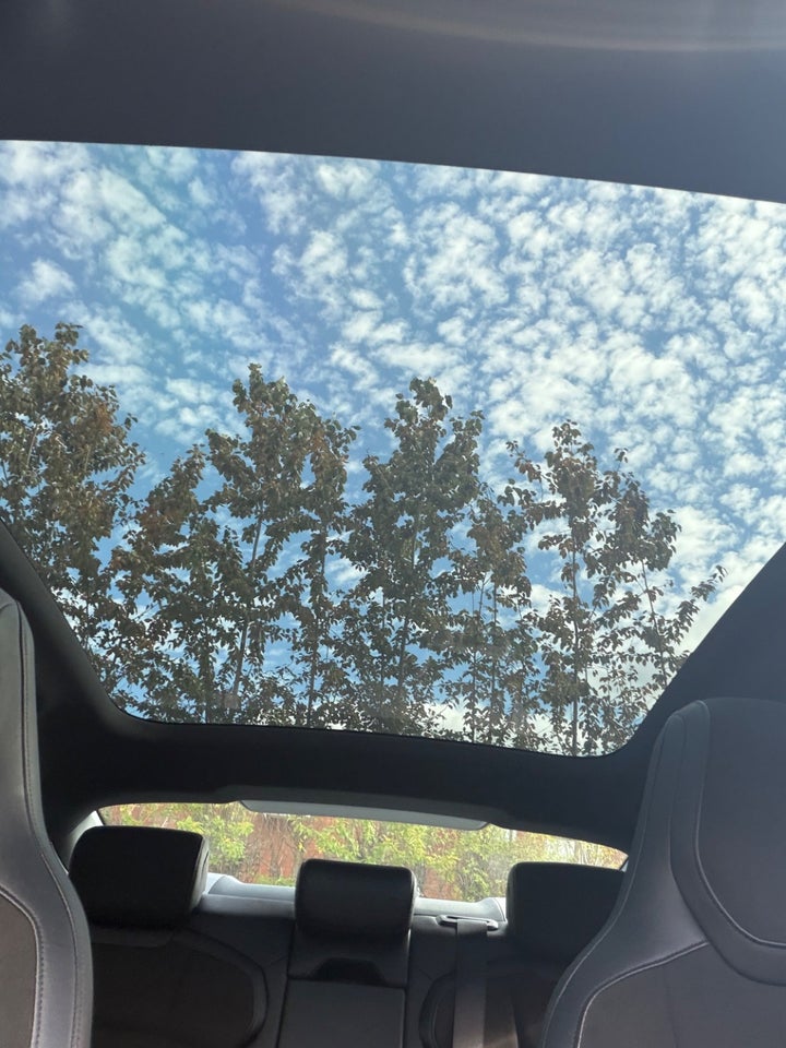 Porsche Taycan Performance+ 4d